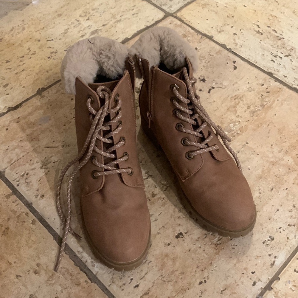 Winter boots